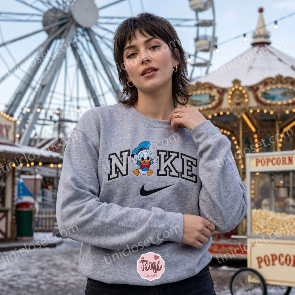 Baby Donald Duck Embroidered Sweatshirt, Disney Embroidered Hoodie, Cartoon Embroidered T-shirt