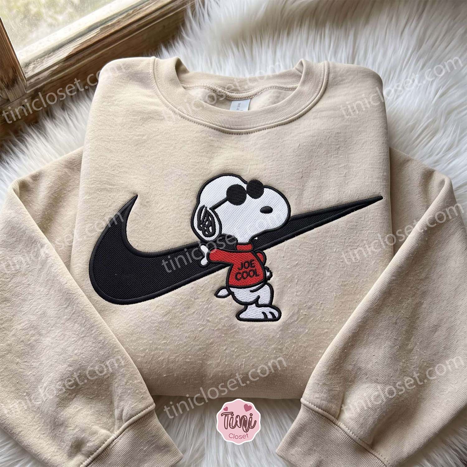 Snoopy Peanuts Swoosh Embroidered Sweatshirt, Cartoon Embroidered Shirt, Unique Family Gifts Snoopy Peanuts Swoosh Embroidered Sweatshirt, Cartoon Embroidered Shirt, Unique Family Gifts