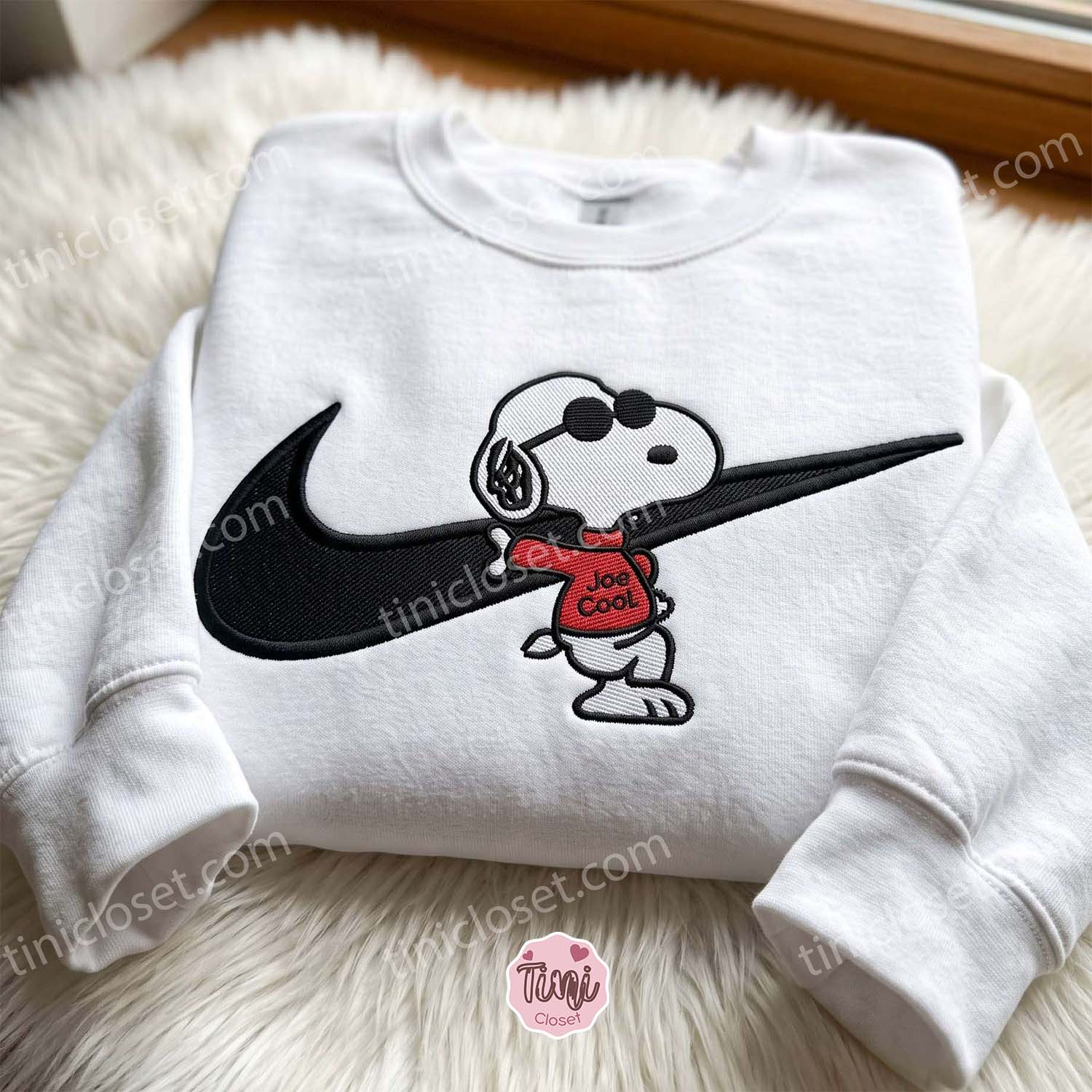 Snoopy Peanuts Swoosh Embroidered Sweatshirt, Cartoon Embroidered Shirt, Unique Family Gifts Snoopy Peanuts Swoosh Embroidered Sweatshirt, Cartoon Embroidered Shirt, Unique Family Gifts