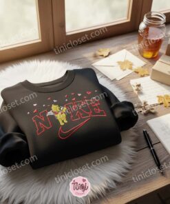 Winnie The Pooh Cupid Embroidered Shirt, Disney Embroidered Sweatshirt, Cartoon Embroidered Hoodie 2 Winnie The Pooh Cupid Embroidered Shirt, Disney Embroidered Sweatshirt, Cartoon Embroidered Hoodie (3)