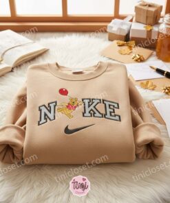 Balloon Winnie The Pooh Embroidered Sweatshirt, Disney Characters Embroidered Hoodie, Cartoon Embroidered T-shirt