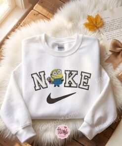 Cute Bob with Teddy Bear Minions Embroidered Shirt, Movie Embroidered Sweatshirt, Sending A Hug Gift 2 Cute Bob with Teddy Bear Minions Embroidered Shirt, Movie Embroidered Sweatshirt, Sending A Hug Gift (3)