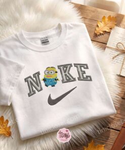 Dave Minion Embroidered T-shirt, Minions Characters Movie Embroidered Sweatshirt, Sending A Hug Gift 2 Dave Minion Embroidered T shirt, Minions Characters Movie Embroidered Sweatshirt, Sending A Hug Gift (2)