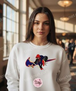 Marvel Cinematic Universe Spider Man Embroidered Crewneck Hoodie & T Shirt (1)