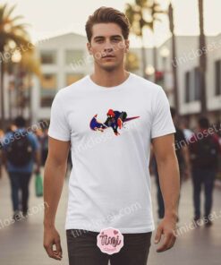 Marvel Cinematic Universe Spider-Man Embroidered Crewneck Hoodie & T-Shirt 1 Marvel Cinematic Universe Spider Man Embroidered Crewneck Hoodie & T Shirt (2)