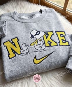 Superhero Snoopy and Woodstock Embroidered Sweatshirt, Peanuts Cartoon Embroidered Hoodie, Bestie Matching Shirts (1)