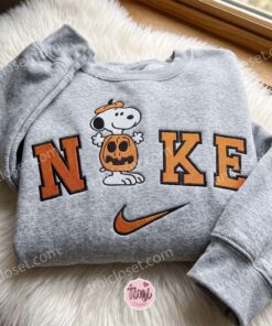 Snoopy Pumpkin Embroidered Shirt, Best Gifts for Halloween Lovers, Cozy Gifts For Girlfriend, Just Because Gift For Him (1)