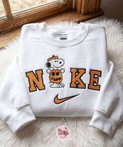 Snoopy Pumpkin Embroidered Shirt, Best Gifts for Halloween Lovers, Cozy Gifts For Girlfriend, Just Because Gift For Him (2)