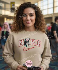 Spider Verse Gwen Stacy Embroidered Shirt, Marvel Cinematic Universe Embroidered Hoodie, Cozy Gifts For Girlfriend (2)