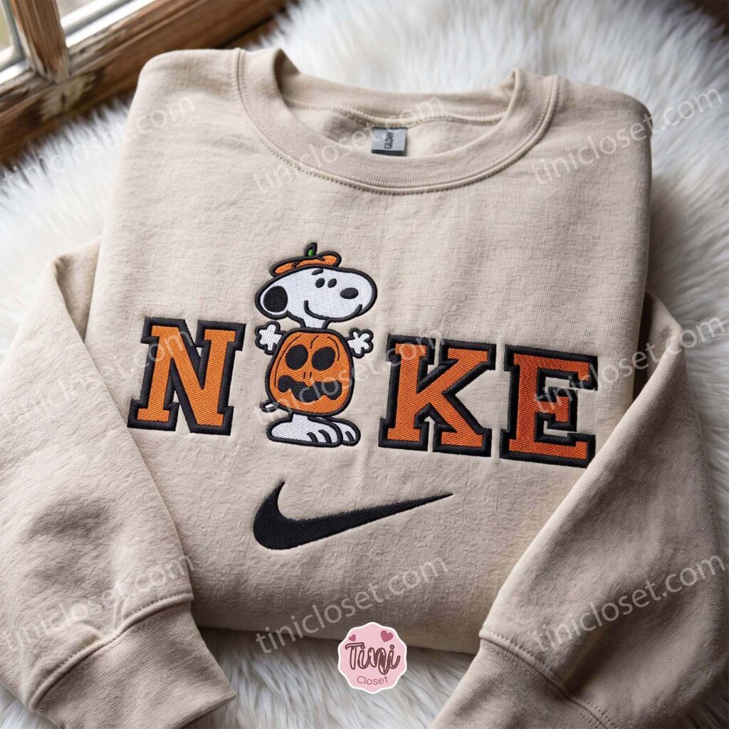 Snoopy Pumpkin Embroidered Sweatshirt, Peanuts Embroidered Shirt, Best Halloween Gift Ideas