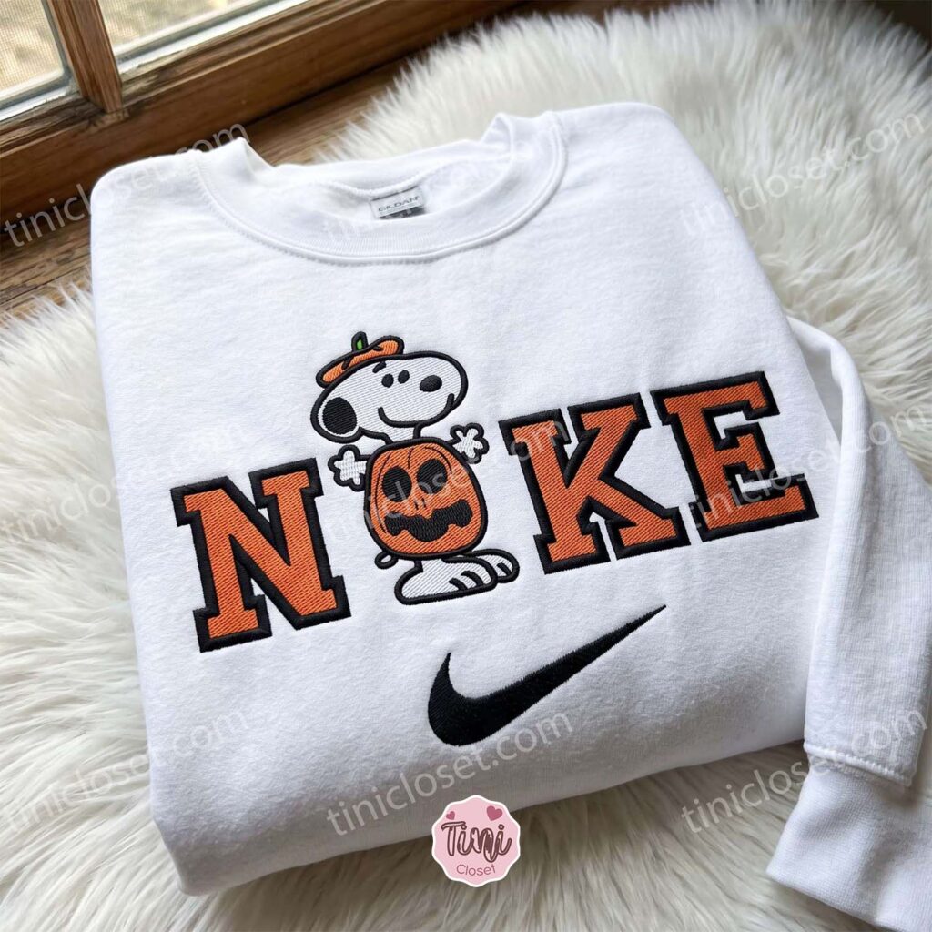 Snoopy Pumpkin Embroidered Sweatshirt, Peanuts Embroidered Shirt, Best Halloween Gift Ideas