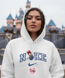 Daisy Duck Cruise Trip Embroidered T shirt, Disney Characters Embroidered Shirt, Cartoon Embroidered Hoodie (2)