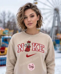 Daisy Duck Lady Embroidered Shirt, Disney Characters Embroidered Sweatshirt, Cartoon Embroidered Hoodie 1 Daisy Duck Lady Embroidered Shirt, Disney Characters Embroidered Sweatshirt, Cartoon Embroidered Hoodie (1)