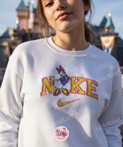 Daisy Duck Embroidered Sweatshirt, T Shirt & Hoodie (2)