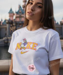 Daisy Duck Embroidered Sweatshirt, T Shirt & Hoodie (4)