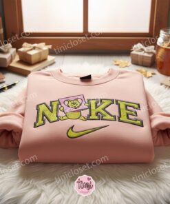 Winnie The Pooh Heart Paper Embroidered Sweater, Valentine's Day Embroidered Crewneck, Best Holiday Gift Ideas 1 Winnie The Pooh Heart Paper Embroidered Sweater, Valentine's Day Embroidered Crewneck, Best Holiday Gift Ideas (1)