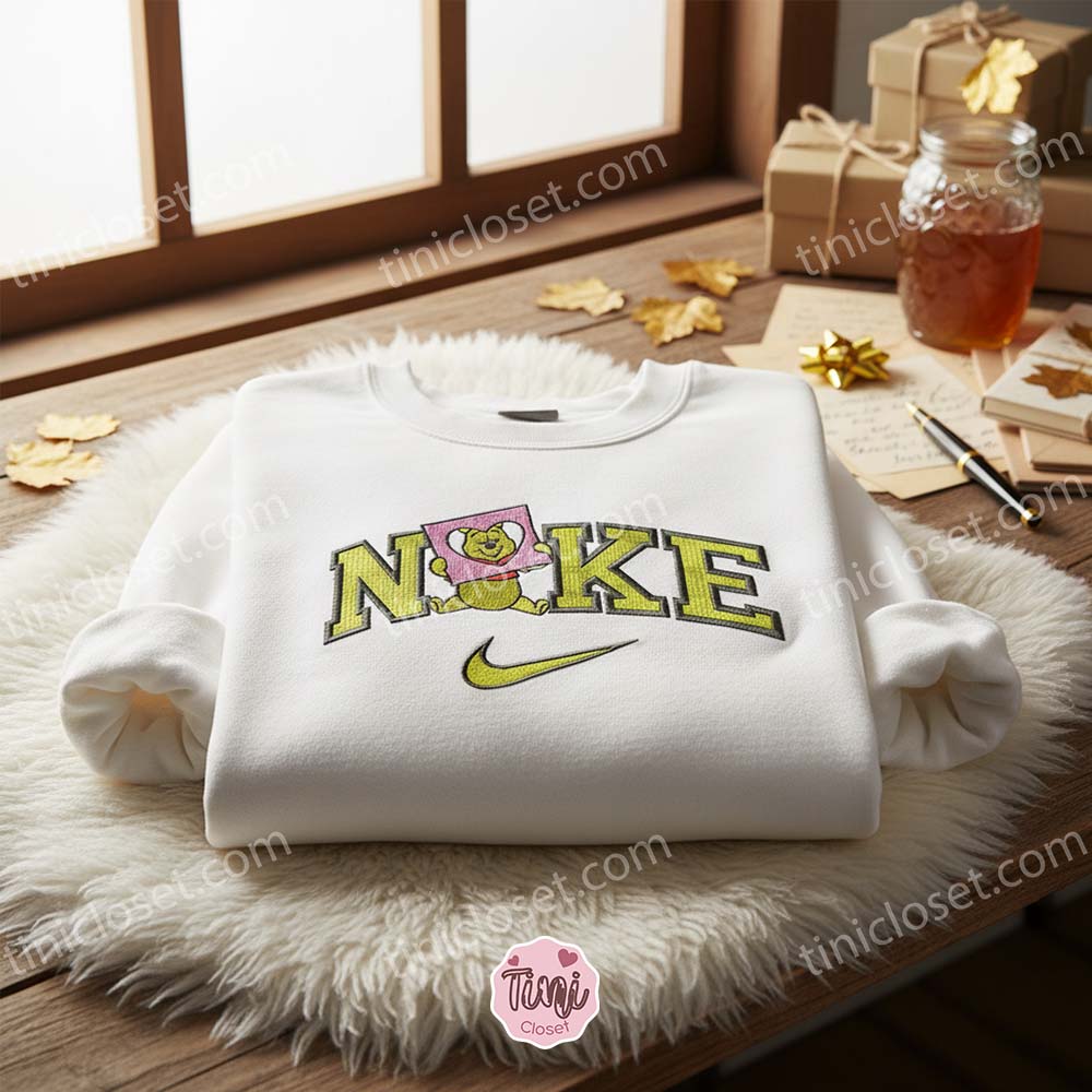 Winnie The Pooh Heart Paper Embroidered Sweater, Valentine’s Day Embroidered Crewneck, Best Holiday Gift Ideas Winnie The Pooh Heart Paper Embroidered Sweater, Valentine’s Day Embroidered Crewneck, Best Holiday Gift Ideas