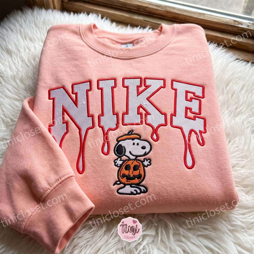 Cute Snoopy Pumpkin Embroidered Sweatshirt, Halloween Embroidered Shirt, Spooky Season Oversized Hoodie For Girlfriend & Boyfriend Cute Snoopy Pumpkin Embroidered Sweatshirt, Halloween Embroidered Shirt, Spooky Season Oversized Hoodie For Girlfriend & Boyfriend