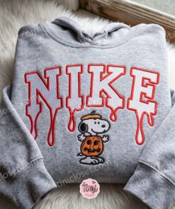 Cute Snoopy Pumpkin Embroidered Sweatshirt, Halloween Embroidered Shirt, Spooky Season Oversized Hoodie For Girlfriend & Boyfriend 2 Cute Snoopy Pumpkin Embroidered Sweatshirt, Halloween Embroidered Shirt, Spooky Season Oversized Hoodie For Girlfriend & Boyfriend (2)