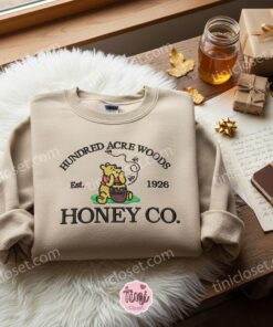 Winnie Pooh Embroidered Crewneck, Disney Characters Embroidered Sweater, Cartoon Embroidered Tee