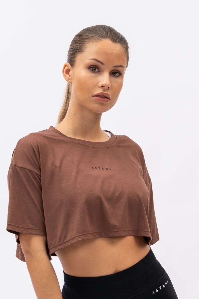 The crop T-shirt has roots in athletic wear.