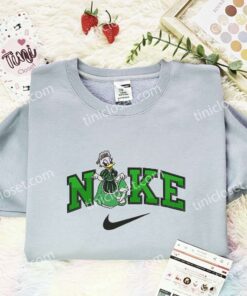Daisy Duck Green Gown Embroidered Shirt, Disney Characters Embroidered Hoodie, Cartoon Embroidered T Shirt (2)