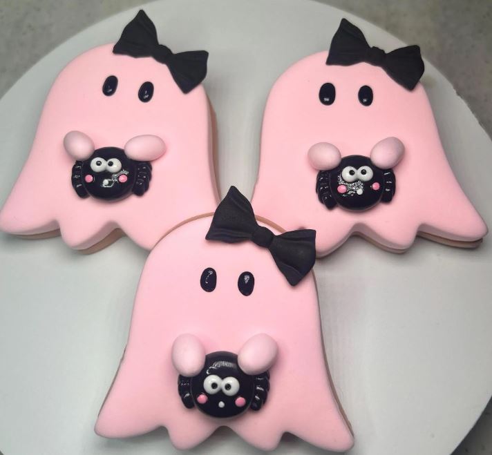 The perfect cookies for coquette Halloween parties.