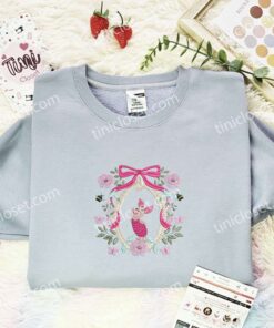 Piglet Coquette Frame Embroidered Shirt, Disney Characters Embroidered Hoodie, Cartoon Embroidered T Shirt (2)