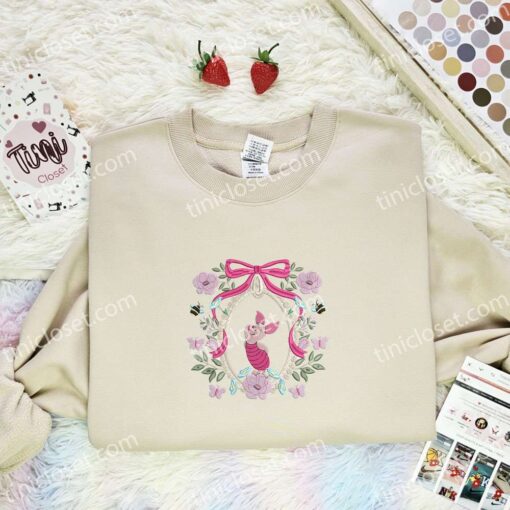 Piglet Coquette Frame Embroidered Shirt, Disney Characters Embroidered Hoodie, Cartoon Embroidered T-Shirt