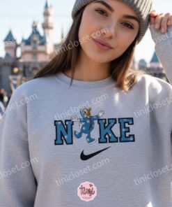 Embroidered Donald Duck Christmas Pajamas Sweatshirt, Winter Snowflake Disney Mashup Hoodie, Custom Crewneck T Shirt (1)