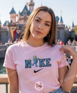 Embroidered Donald Duck Christmas Pajamas Sweatshirt, Winter Snowflake Disney Mashup Hoodie, Custom Crewneck T Shirt (3)