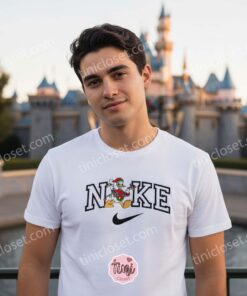 Donald Duck Christmas Lights Embroidered Shirt, Disney Characters Embroidered Hoodie, Christmas Embroidered Sweatshirt 1 Donald Duck Christmas Lights Embroidered Shirt, Disney Characters Embroidered Hoodie, Christmas Embroidered Sweatshirt (1)