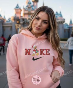 Christmas Donald Duck Laughing Embroidered Sweatshirt, Disney Movie Christmas Embroidered Shirt, Best Christmas Gift Ideas (1)