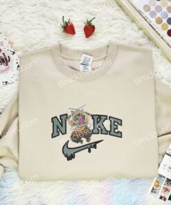 Chibi Inosuke Embroidered Shirt, Demon Slayer Embroidered Hoodie, Anime Embroidered T Shirt (3)
