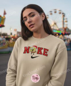 SpongeBob SquarePants Christmas Embroidered Sweatshirt, Cartoon Christmas Embroidered Shirt, Best Christmas Gift Ideas (3)