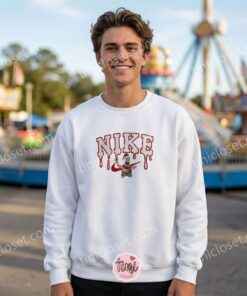 Xmas Patrick Star Embroidered Sweatshirt, SpongeBob SquarePants Cartoon Embroidered Sweatshirt, Christmas Gift for Family (1)