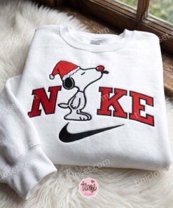 Christmas Snoopy Embroidered Sweatshirt, Peanuts Embroidered Shirt, Best Christmas Day Gift Ideas 1 Christmas Snoopy Embroidered Sweatshirt, Peanuts Embroidered Shirt, Best Christmas Day Gift Ideas (1)