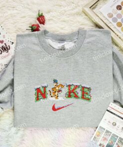 Tigger Xmas Embroidered Shirt, Disney Winnie The Pooh Characters Embroidered Hoodie, Best Christmas Gift (3)