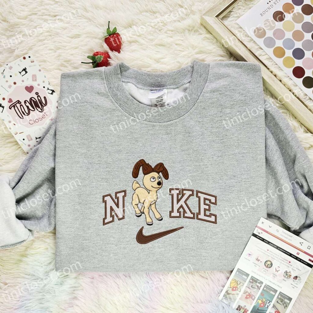 Vixen Embroidered Shirt, The Year Without A Santa Claus Cartoon Embroidered Hoodie, Best Christmas Gift