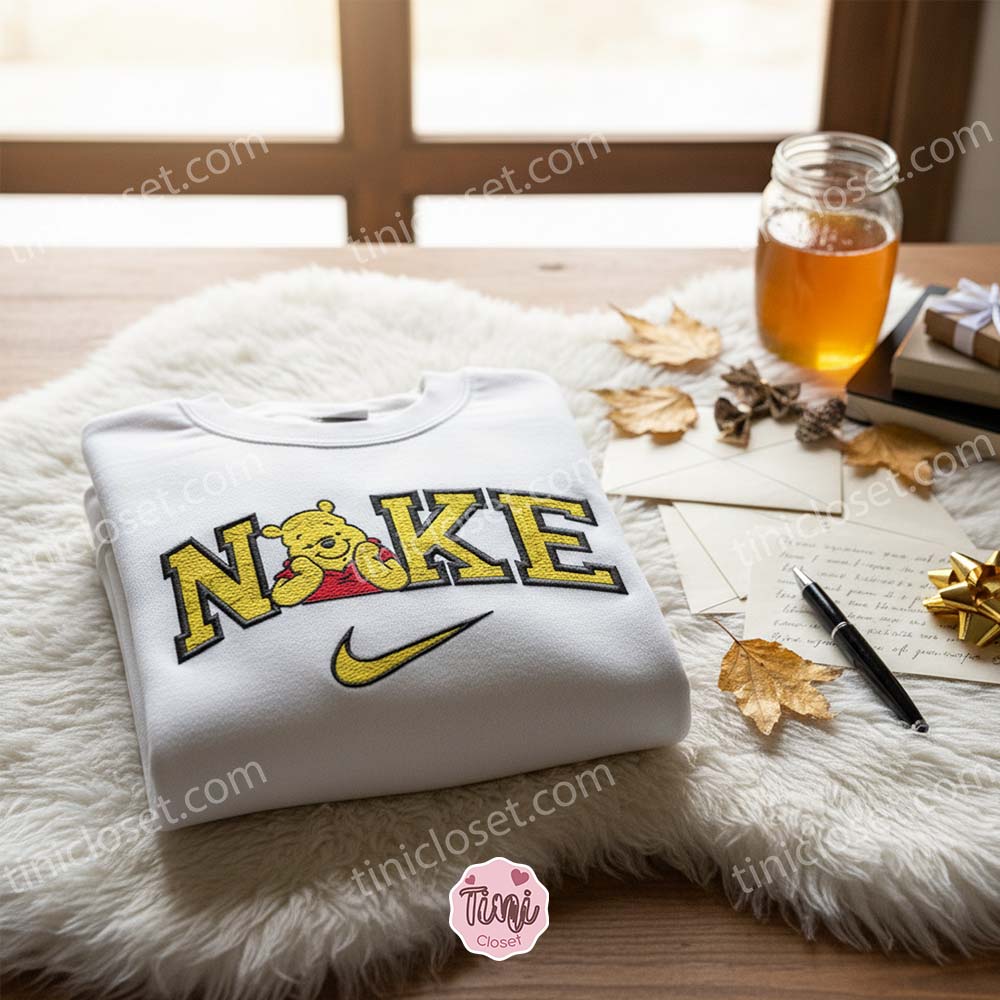 Smiling Winnie the Pooh Embroidered Crewneck, Disney Cartoon Embroidered Sweater, Best Gifts for Families Smiling Winnie the Pooh Embroidered Crewneck, Disney Cartoon Embroidered Sweater, Best Gifts for Families