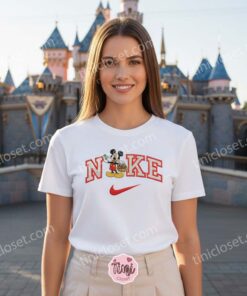 Mickey Mouse Holding Easter Basket Embroidered Tee, Mickey Mouse Easter Embroidered Sweatshirt, Embroidered Disney Egg Hunt Hoodie (2)