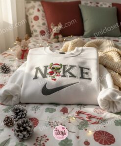 Stitch Green Elf Cosplay Embroidered Hoodie, Santa's Little Helper Experiment 626 Sweatshirt, Festive Disney Holiday Apparel, Gift for Him Her (2)