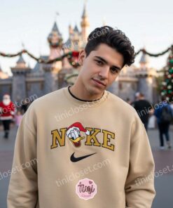 Christmas Donald Duck Embroidered Sweatshirt, Retro Disney Holiday Apparel, Festive Xmas Character Crewneck, Holiday Gift for Him Her (3)