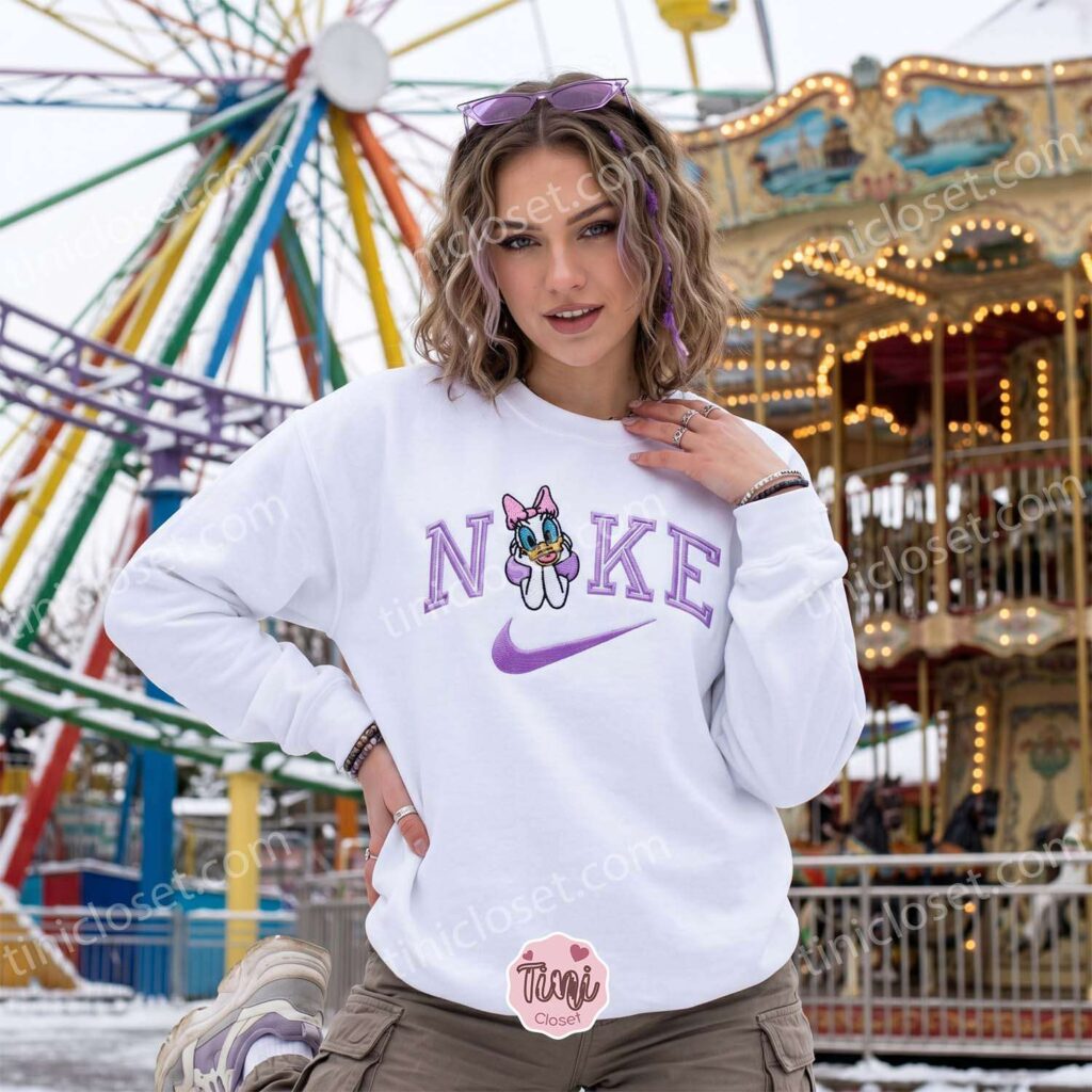Daisy Duck Embroidered Sweatshirt, Disney Character Embroidered Hoodie, Retro Cartoon Sportswear Shirt