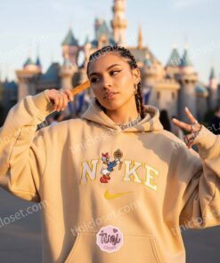 Daisy Duck Compass Embroidered Sweatshirt, Retro Disney Character Shirt, Vintage Style Cartoon Apparel, Birthday Gift for Her. (3)