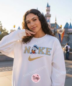 Donald Duck Duckling Embroidered Hoodie, Retro Disney Character Sweatshirt, Vintage Style Cartoon Apparel, Birthday Gift for Him Her (1)