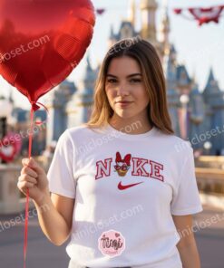 Daisy Duck Heart Embroidered Sweatshirt, Disney Valentine Character Hoodie, Custom Nike Inspired Daisy Duck Shirt, Romantic Cartoon Embroidered Crewneck (3)