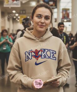 Custom Spider Man Embroidered Hoodie, Superhero Sweatshirt, Custom Comic Hero T Shirt, Gift for Marvel Fans (4)