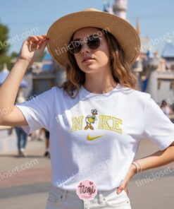Summer Daisy Duck Embroidered Shirt, Disney Character Embroidered Sweatshirt, Custom Nike Inspired Sportswear Hoodie, Funny Duck Embroidered Crewneck (2)