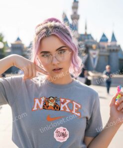 Tigger Embroidered Sweatshirt, Disney Character Brand Logo Inspired Crewneck, Custom Winnie the Pooh Apparel for Fans, Retro Cartoon Luxury Style Pullover (3)